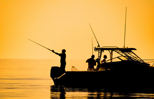 Top 5 Essential Tips for Fishing Tidal Currents and Flats Like a Pro